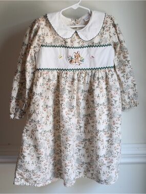 Vintage Style Bunny Smocked Dress 5-6Y Peter Pan Collar 100% Cotton Spring